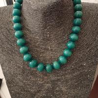 collana vintage in pietra con gancio in argento