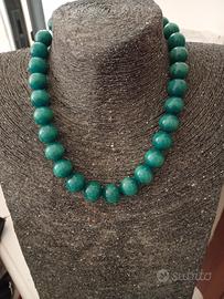 collana vintage in pietra con gancio in argento