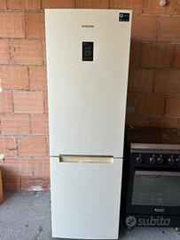Frigorifero Samsung in perfette condizioni