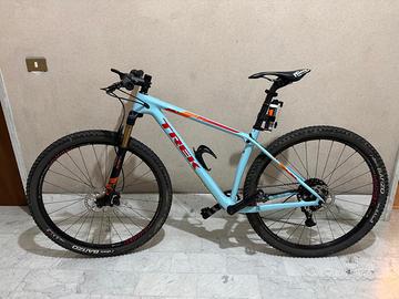 TREK PROCALIBER 9.8 CARBON 29"