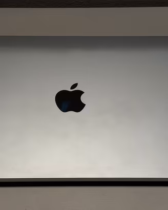 Apple MacBook Air 13” M4 2025 (16GB/512GB) Argento
