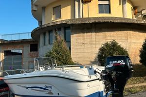 Barca ranieri vojager