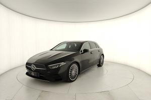 MERCEDES-BENZ A 200 d AMG Line Premium auto