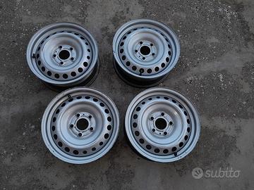 Cerchi originali Renault Kangoo da 15 pollici