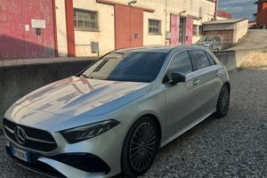 Mercedes A200d Amg line advanced