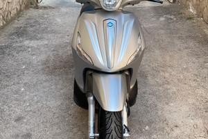 Piaggio Beverly 300 IE