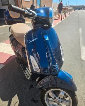 piaggio vespa primavera 125