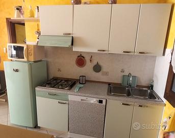 cucina 2 mt con elettrodomestici