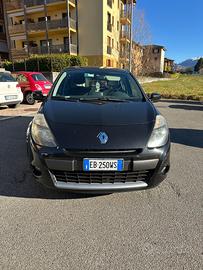 RENAULT Clio - 2010