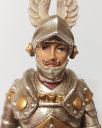 soldatino statua di crociato di legno 