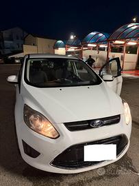 Ford C-MAX com errore revisione