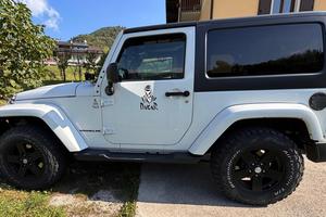 Jeep Wrangler Sahara