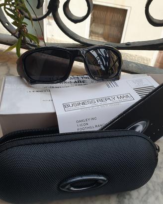 Oakley Pit Boss 2