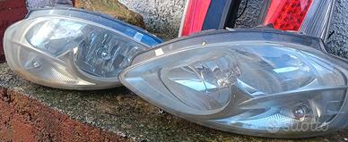 Faro dx e sx lancia musa