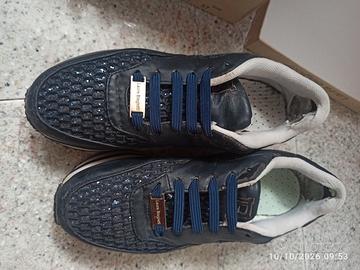 sneakers Laura Biagiotti n. 37