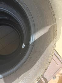 Gomme 235/65 R16