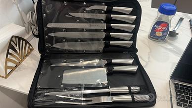 Set di coltelli