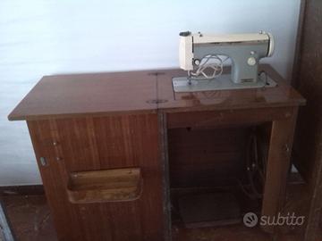 MACCHINA DA CUCIRE