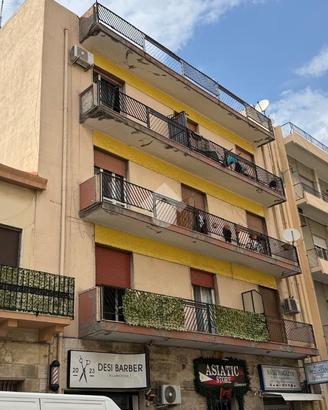 3 LOCALI A REGGIO DI CALABRIA