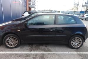 auto stilo