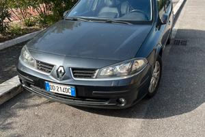Renault Laguna (LEGGERE BENE)