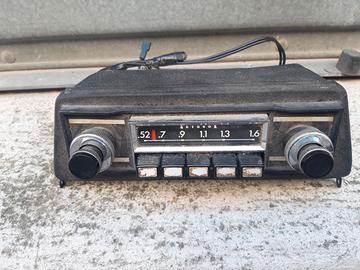 AUTORADIO D' EPOCA AUTOVOX