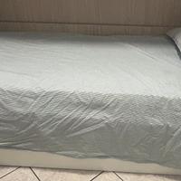 letto singolo ( con letto a scomparsa)