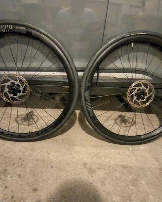 Cerchi Fulcrum 800 da  622x19MM perno passante  