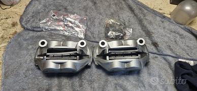 Pinze Anteriori Brembo m40 interasse 100mm