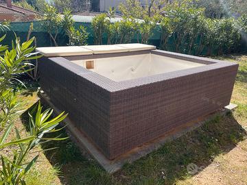 Mini piscina Playa 1 Laghetto – design compatto
