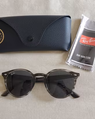 occhiali da sole Rayban