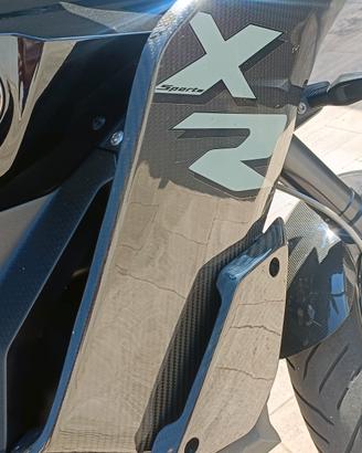 carbonio per xr 900