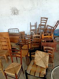 Attrezzi agricoli e arredamento rurale d' epoca