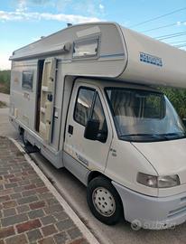 Camper Mansardato