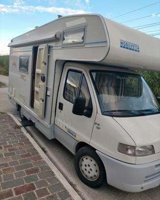 Camper Mansardato