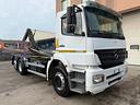 mb-axor-2533-camion-scarrabile