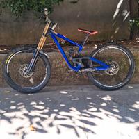 Bici scott gambler dh downhill