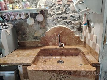 ACQUAIO I TRAVERTINO 