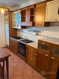 Cucina componibile in ciliegio
