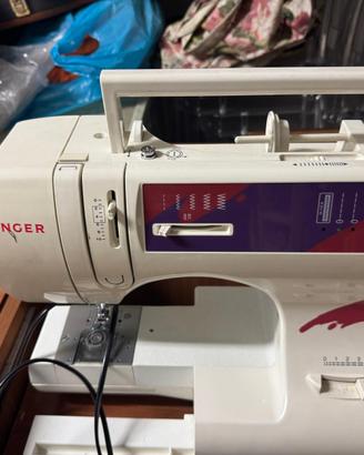 Macchina da cucire SINGER 6408 con Mobiletto