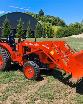 Trattore kubota L1-382 