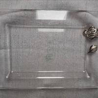 Vassoio in vetro con rosa in argento 800/925