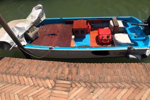 Boston Whaler 13 + motore