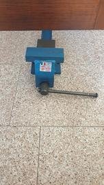 Morsa Eurostahl N/143 larghezza ganasce 130MM