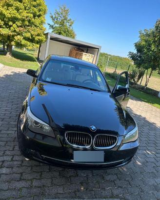 BMW 530 x-drive  tenuta in modo maniacale