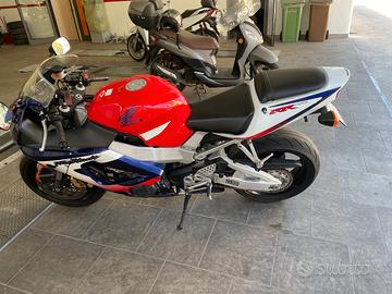 Honda CBR 1000 - 2000