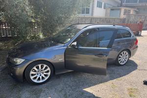 Bmw e91 330d manuale
