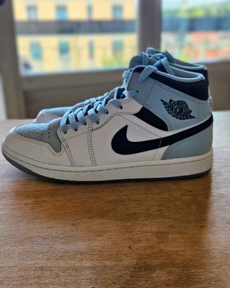 Nike Air Jordan, Ice Blue