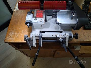 Duplicatrice Chiavi Doppia Mappa e Pompa