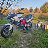 Moto Morini Granpasso 1200 H83 + tris valige Givi